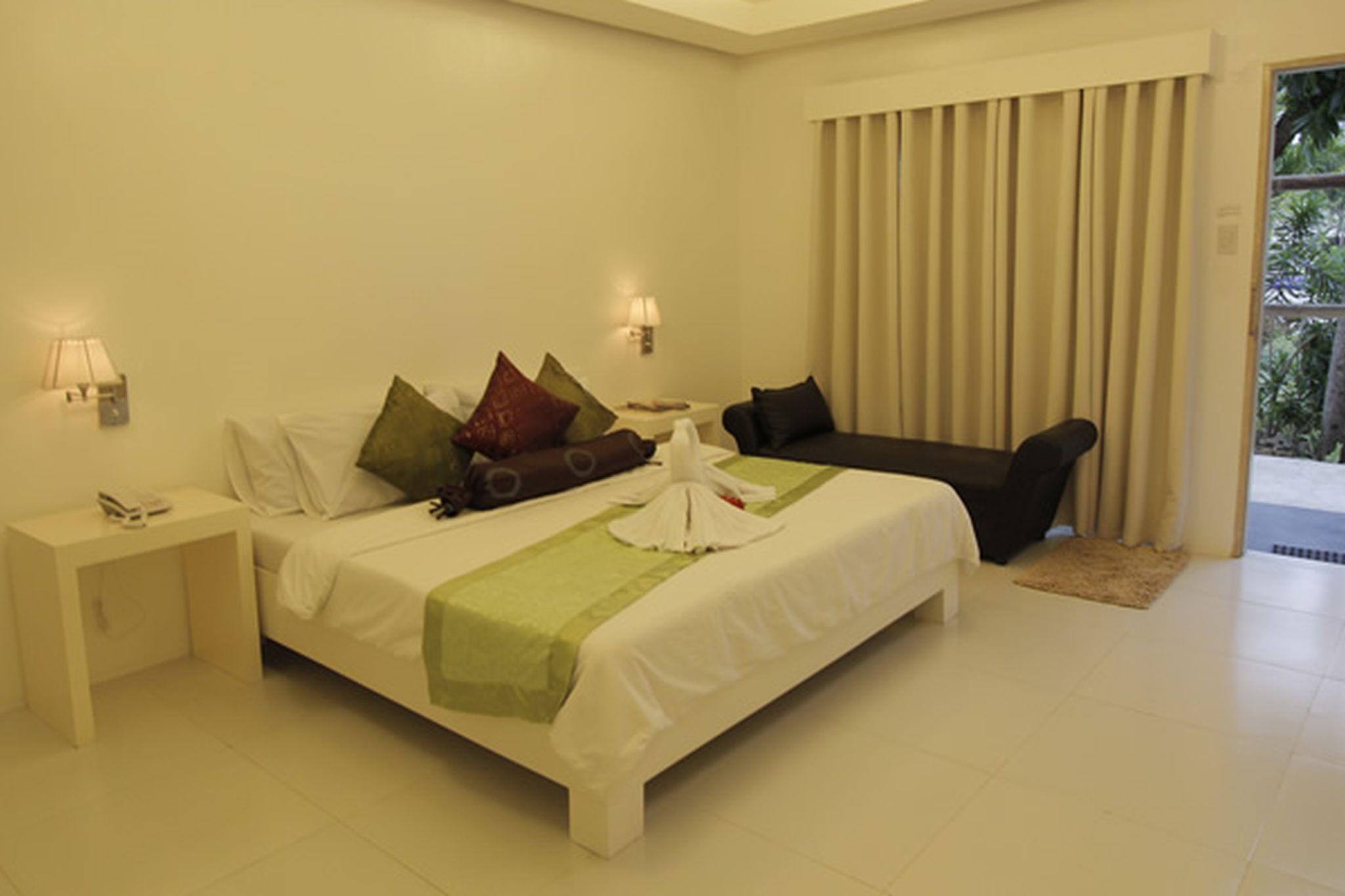 Casa Pilar Beach Resort Manoc-Manoc Esterno foto