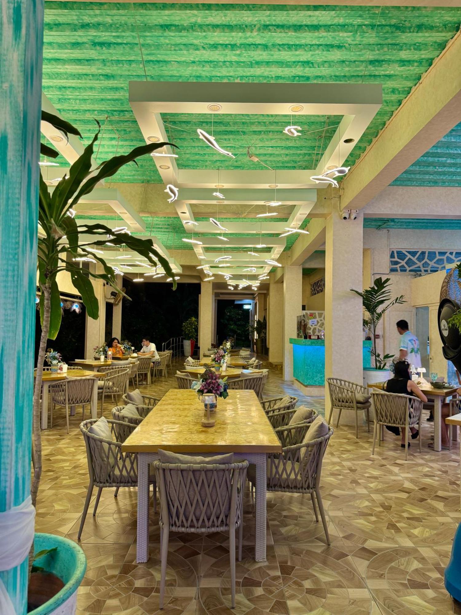 Casa Pilar Beach Resort Manoc-Manoc Esterno foto