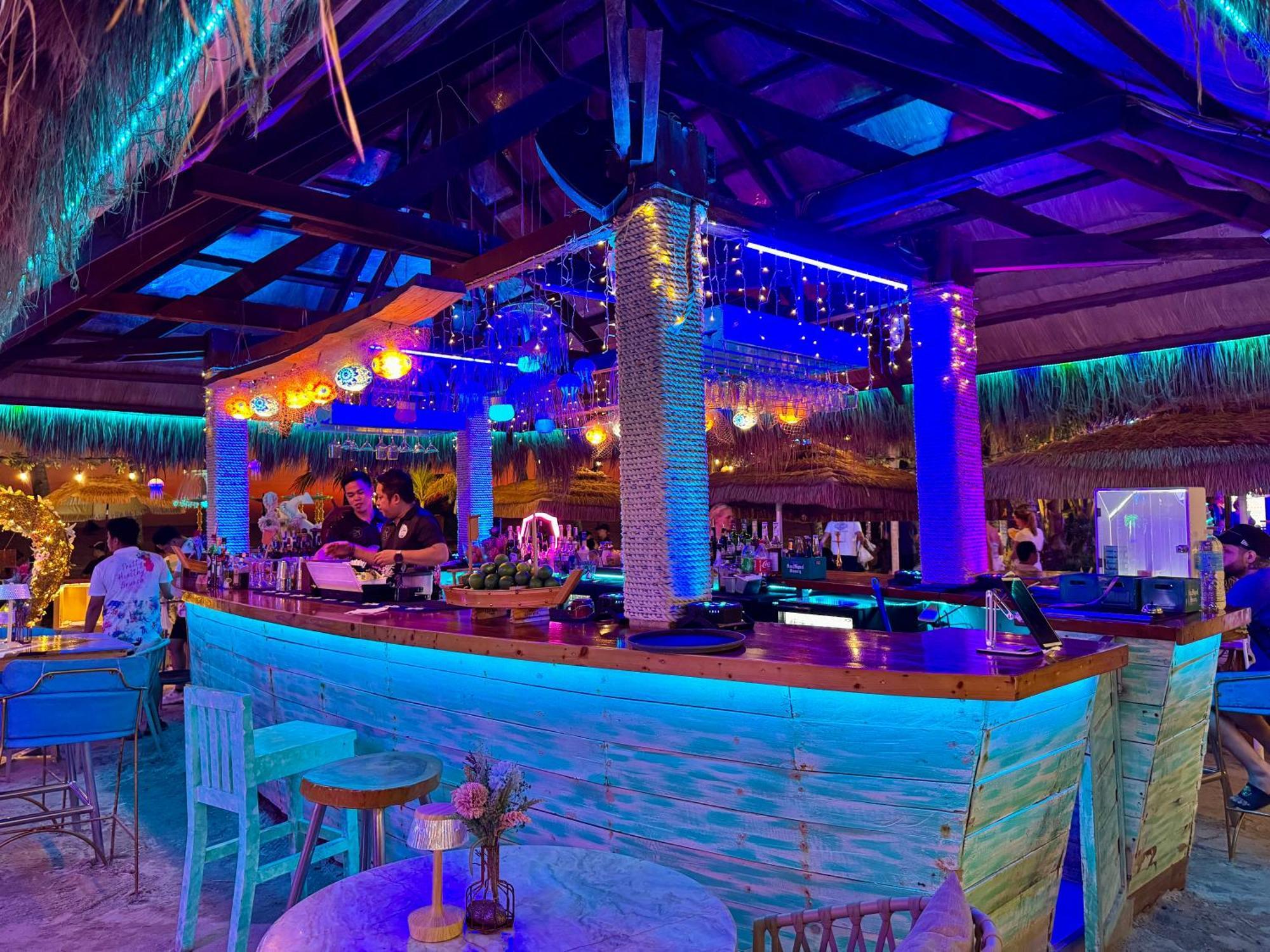 Casa Pilar Beach Resort Manoc-Manoc Esterno foto